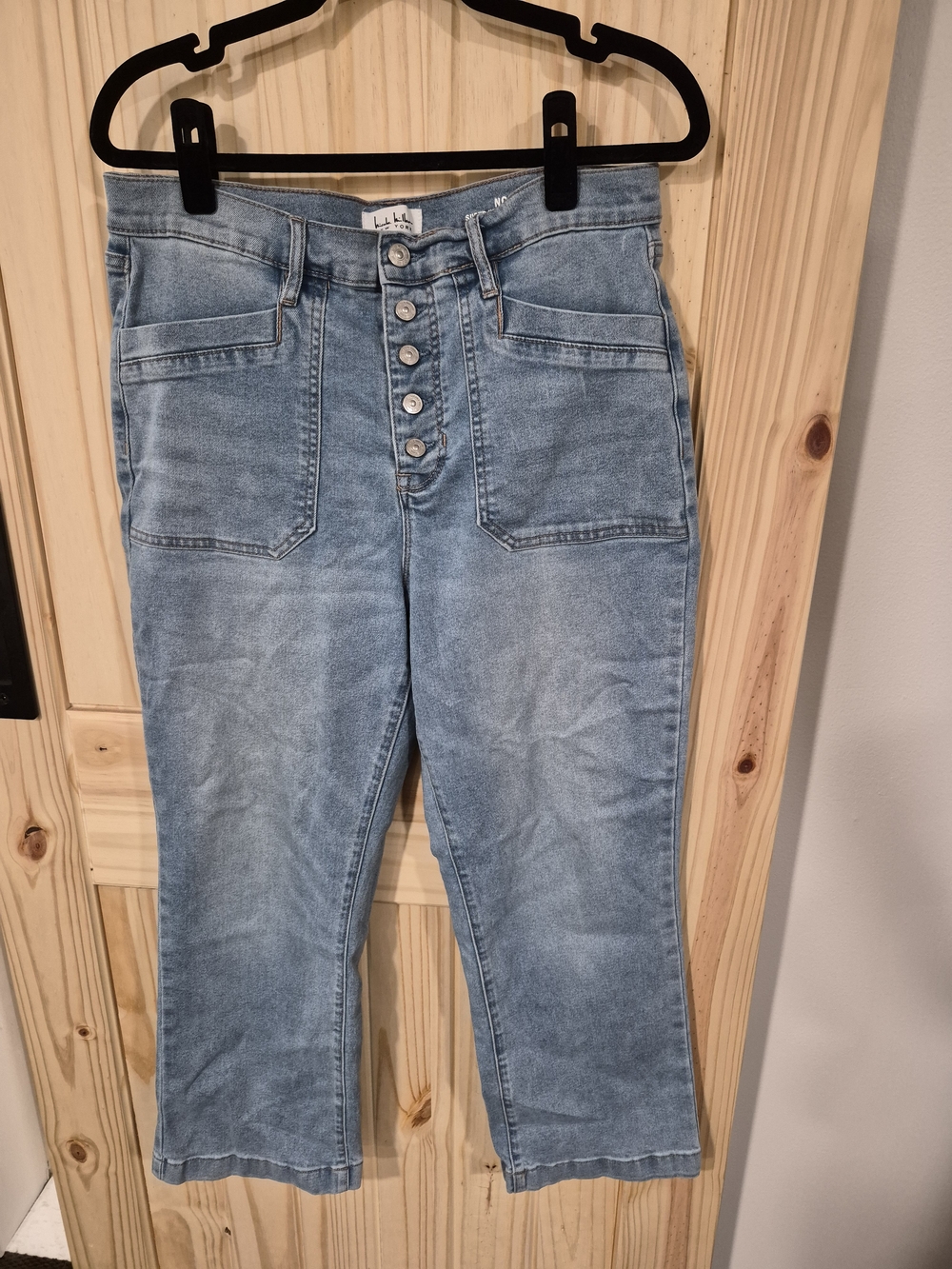 Nicole Miller Light Blue High-Rise Button-Fly Crop Jeans